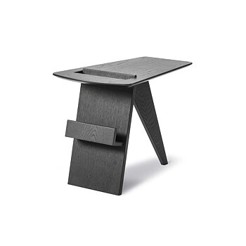 Magazine Sidobord Svartlackad ek -  Fredericia Furniture