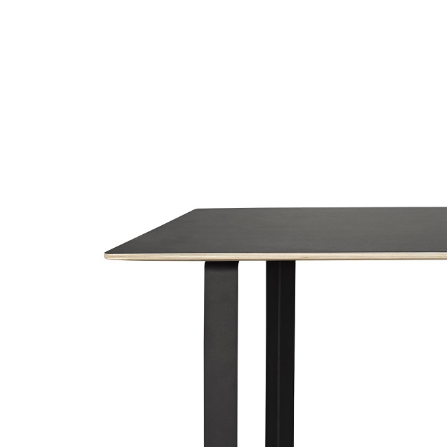 70/70 Table Black - 4