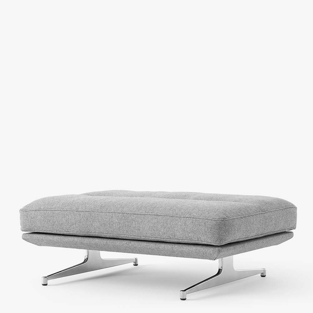 Inland AV32 Fotpall 112x78 cm - &Tradition
