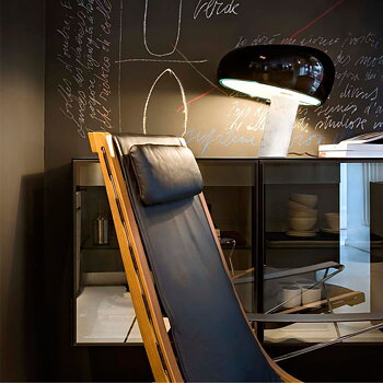 Snoopy Bordslampa (black) - i lager - Flos
