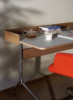 Pavilion Desk AV17 Skrivbord - & Tradition - Quickship