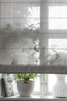 Hissgardin Ellie Natur halvlinne 160 cm bred 220 cm hög