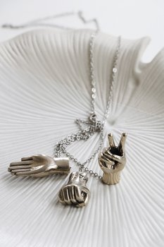 Halsband Sten, sax, påse silverpläterad