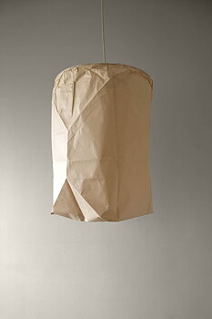 Lampskärm i handgjort papper