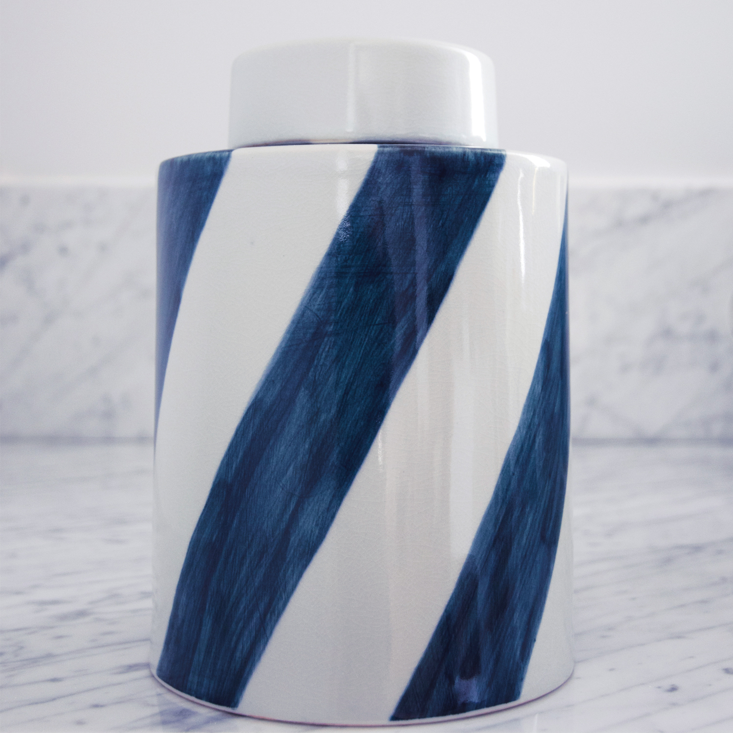 Krus Flow indigo 21 cm