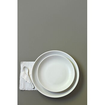 Tallrik med hög kant 22 cm PURE White