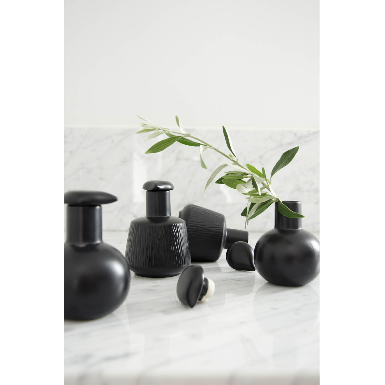 Flaska med låsbart lock PURE Black - 4