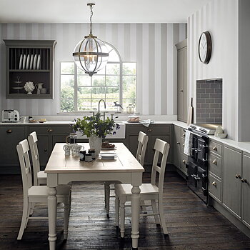 Laura Ashley - 113336