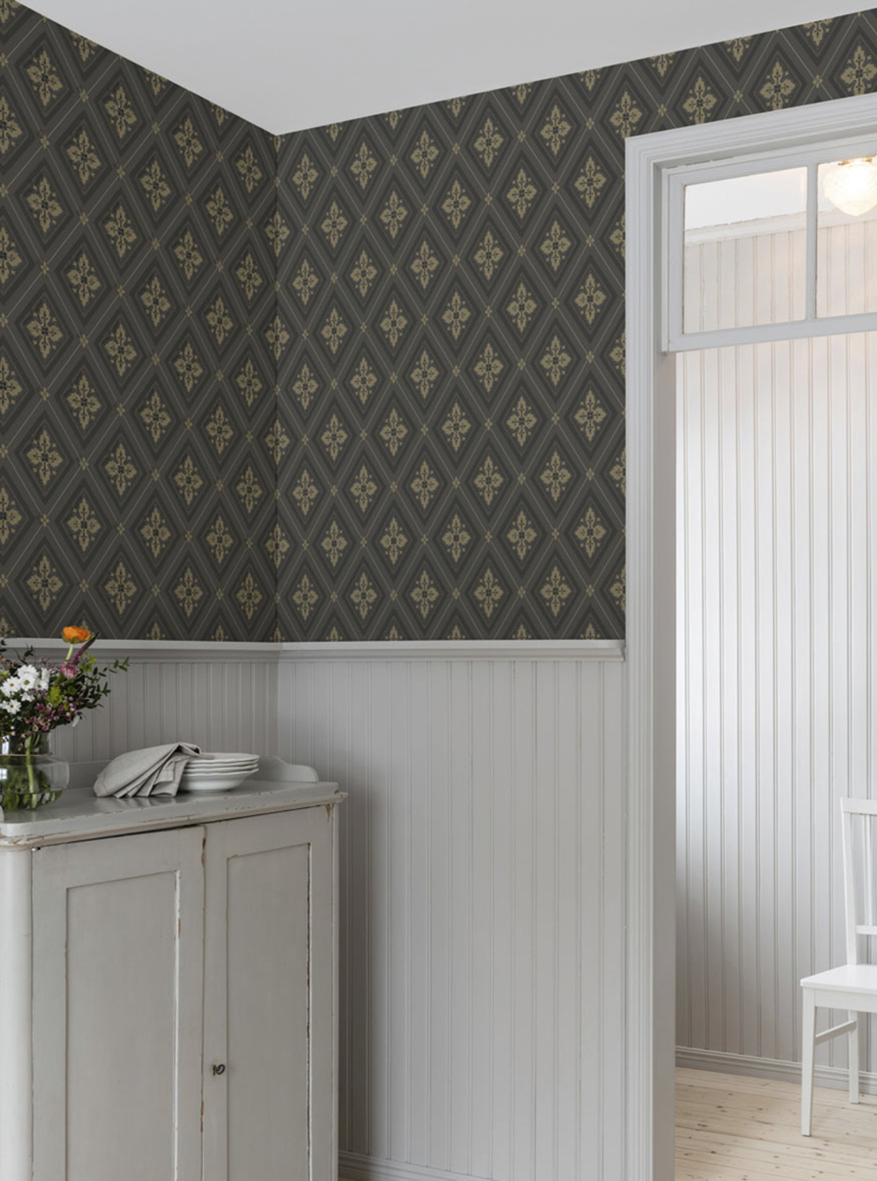 Astrid, Svart/guld - 692-04 - 2