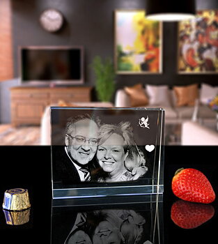 2D Crystal Photo Frame Prism (Landscape Orientation) 140x105x35mm