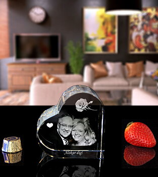 2D Crystal Heart Lying Medium 80x80x40mm