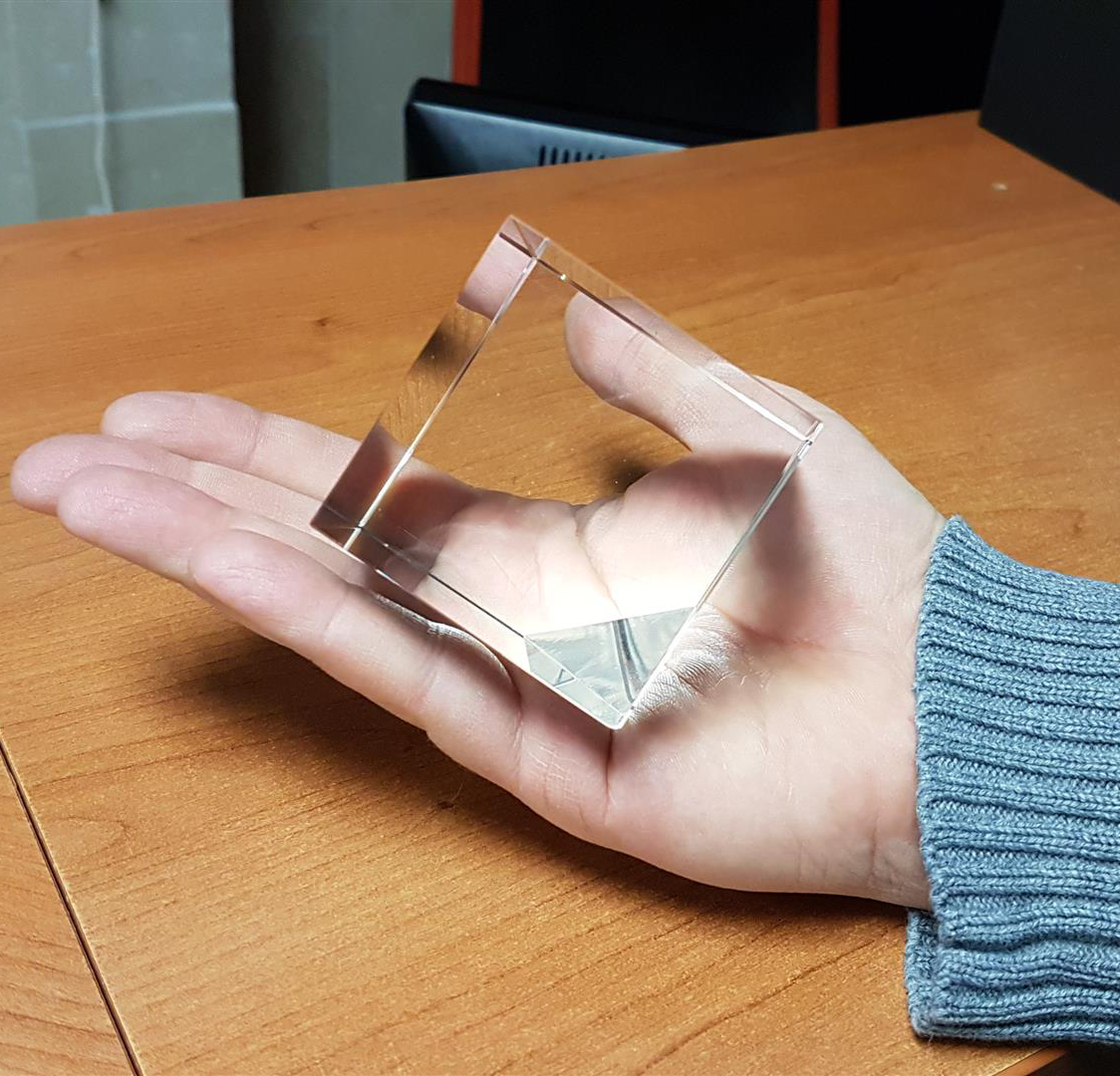 3D Crystal Cube with Cut Corner 60x60x60mm  - 2