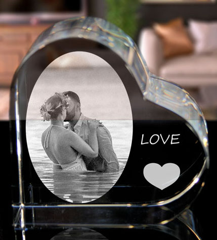 2D CRYSTALS WITH LASERED PHOTO/TEXT (FLAT ENGRAVING)