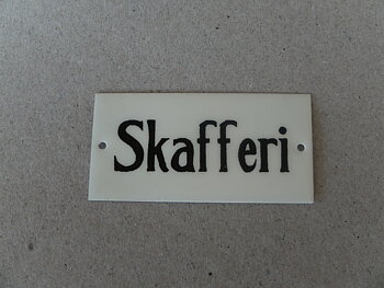 Skafferi/Skylt   