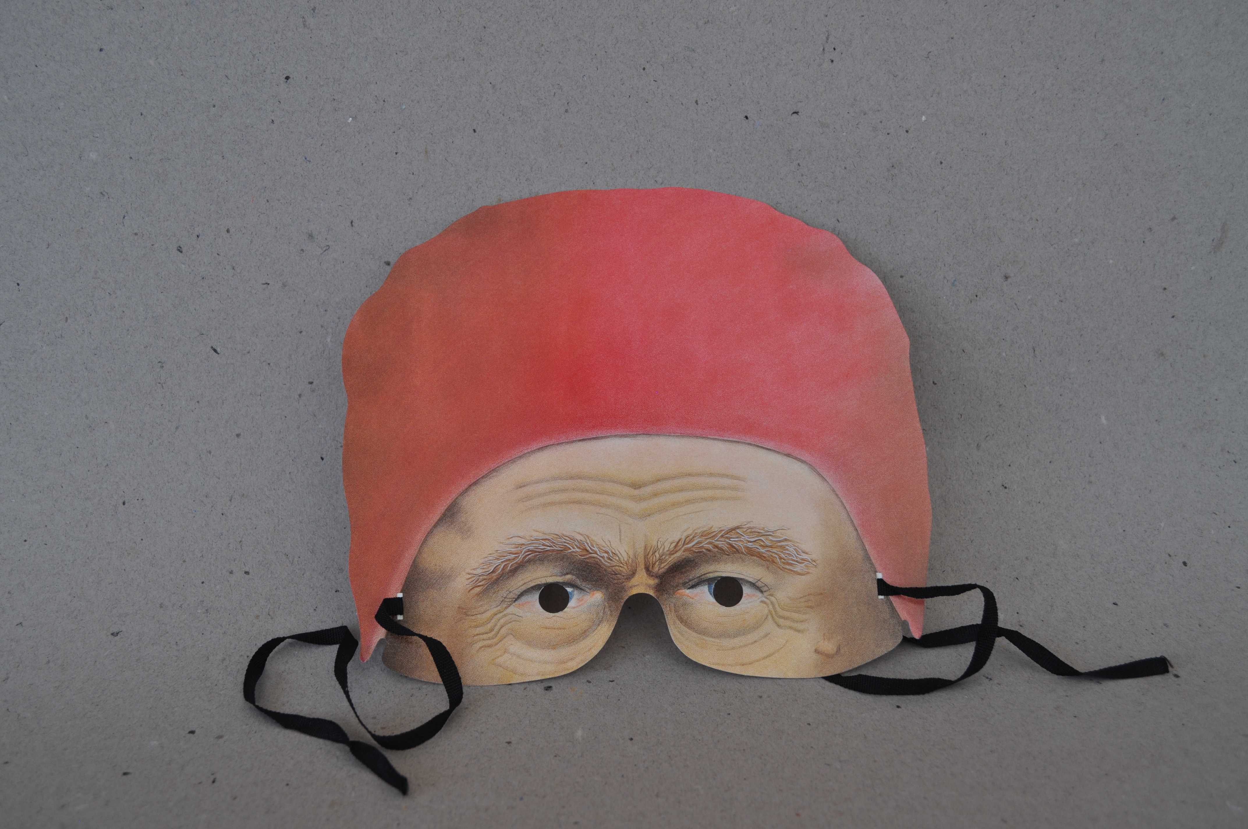 MASKERADMASK/