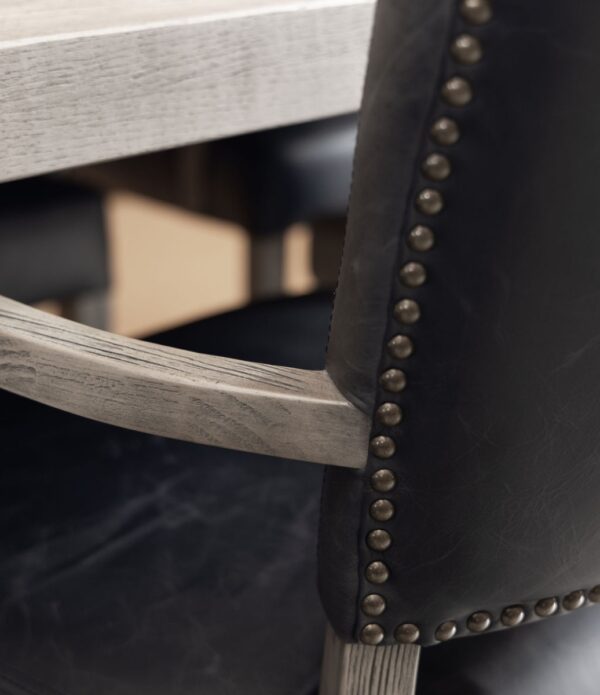 Maggie karmstol i svart skinn - Artwood - 6