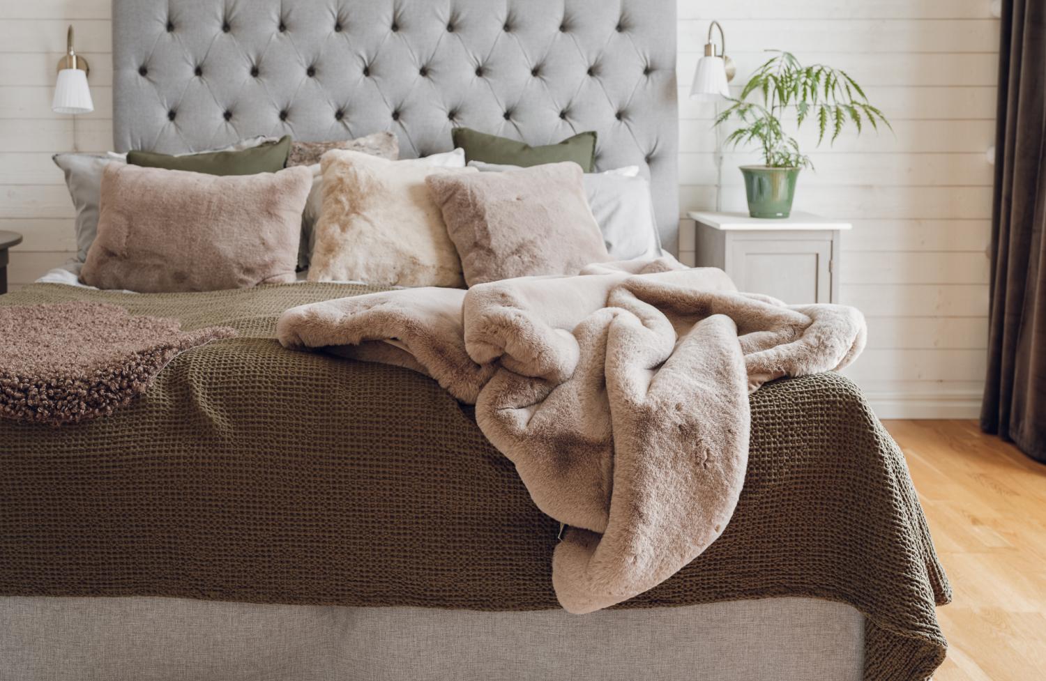 Fluffy Pälspläd - Beige