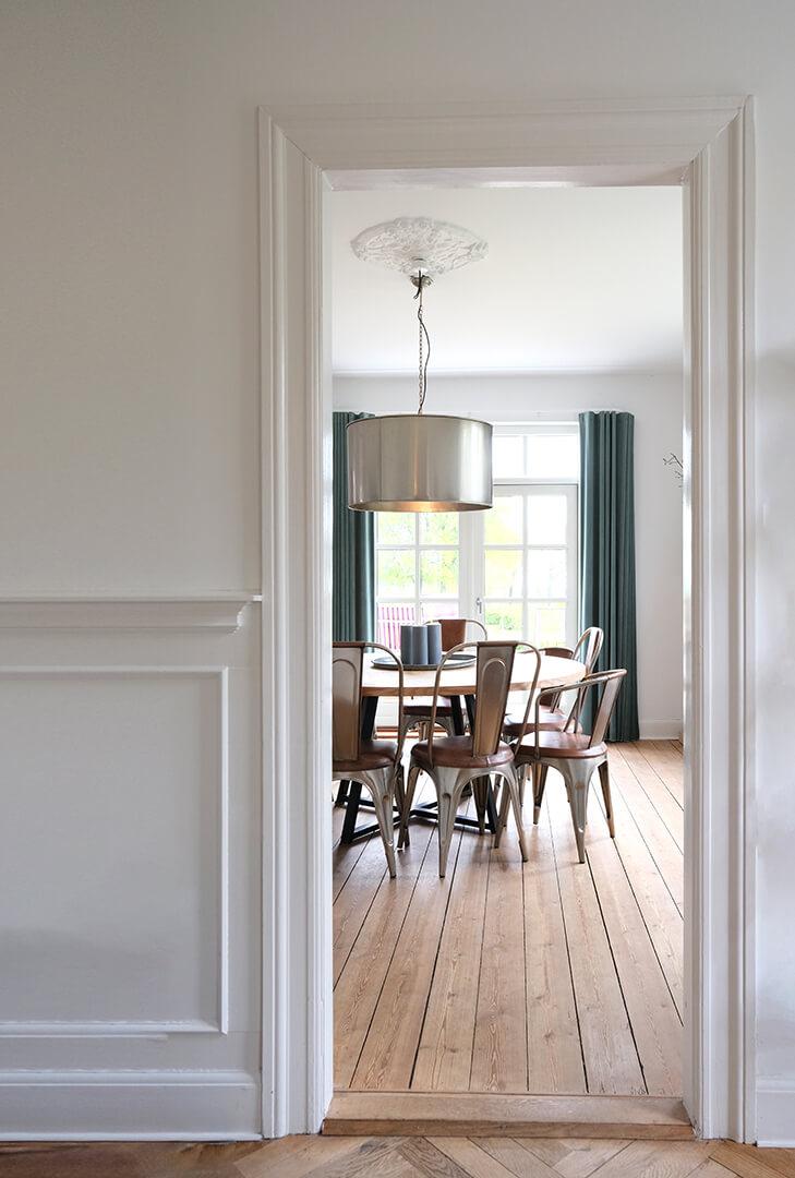 Matstol Living - järn med skinnsits - 8