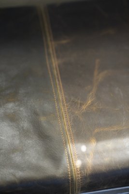 Metallbänk med skinnsits och förvaring Blank - 6