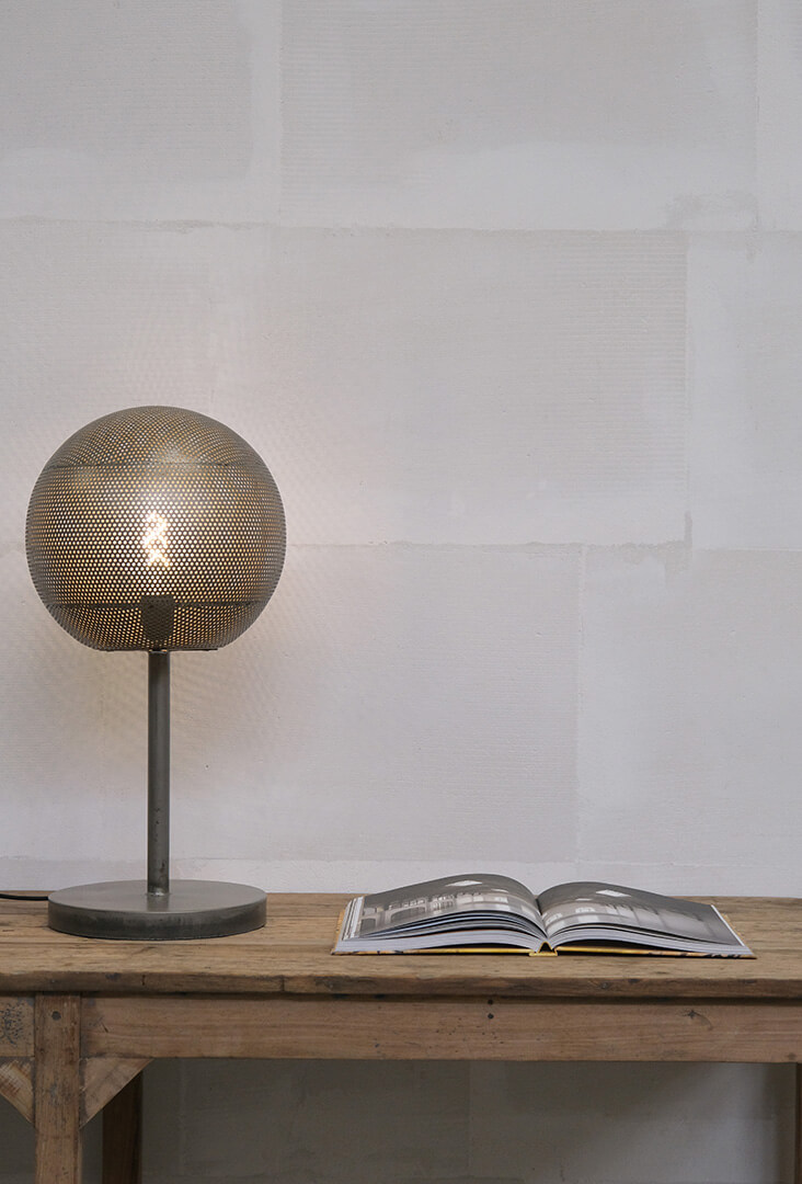 Moonlight Bordslampa i järn  - 4
