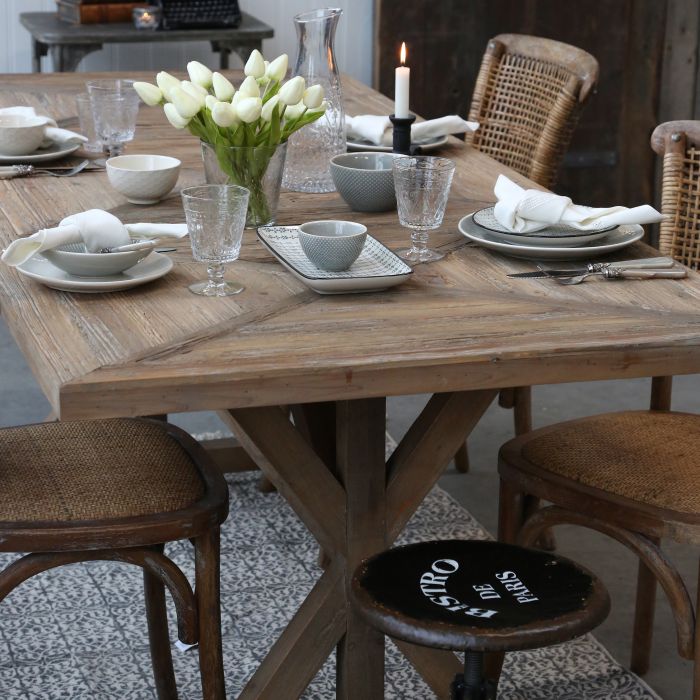 Matbord i fransk design - Chic Antique