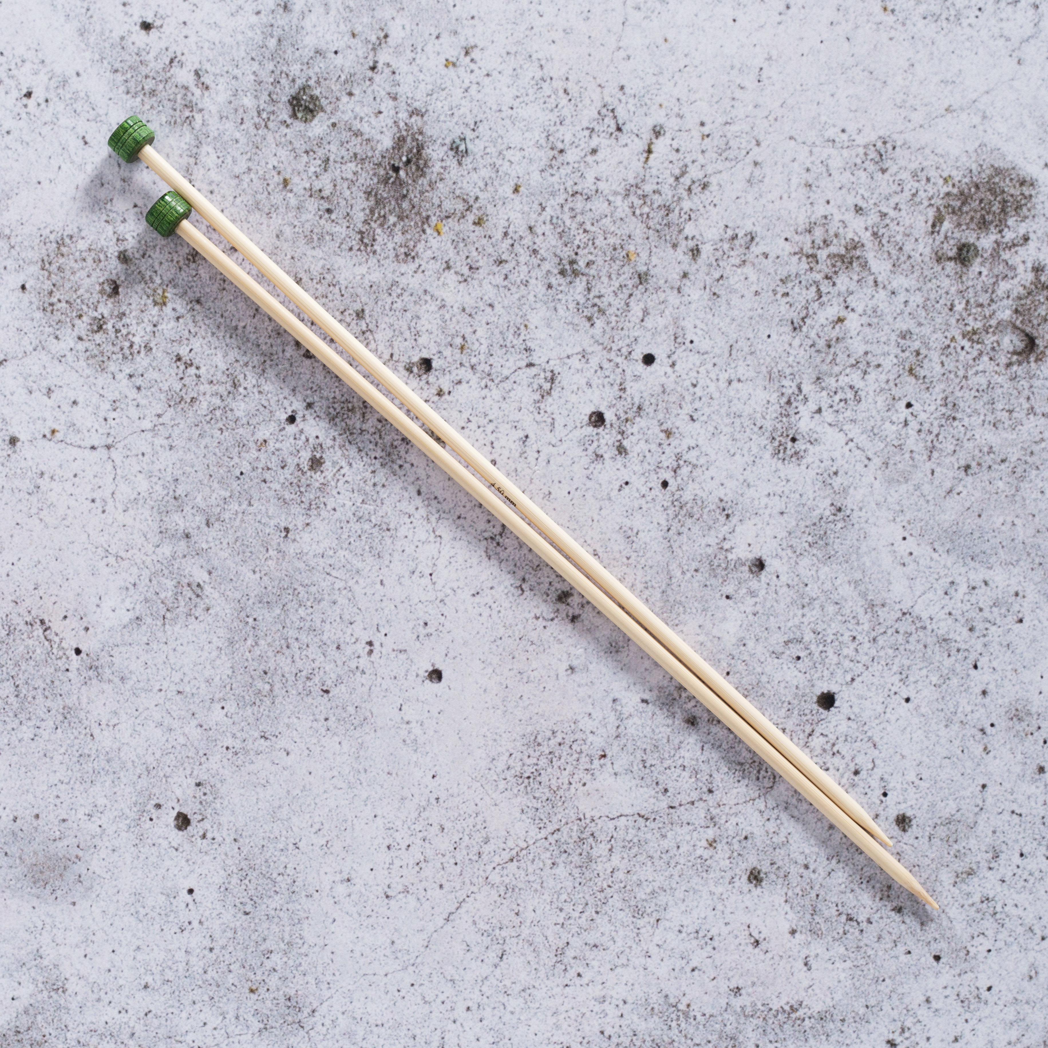 KnitPro Bamboo Jumperstickor 2,50 mm 30 cm