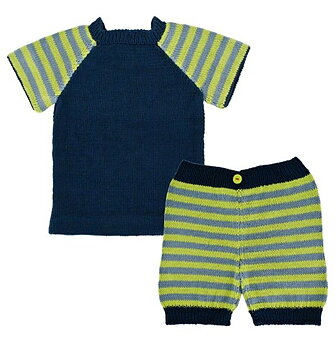 Randig T-shirt och shorts
