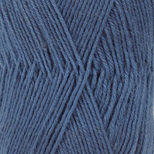 108 Kungsblå - DROPS Fabel Uni Colour