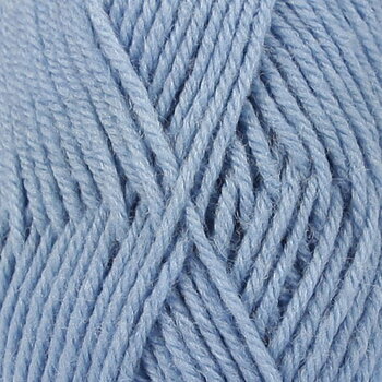 30 Ljus jeansblå - DROPS Karisma