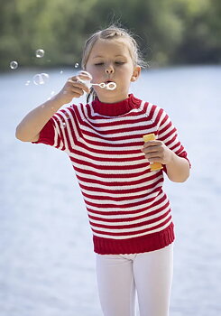 Malaga  T-Shirt  storlek 8 år