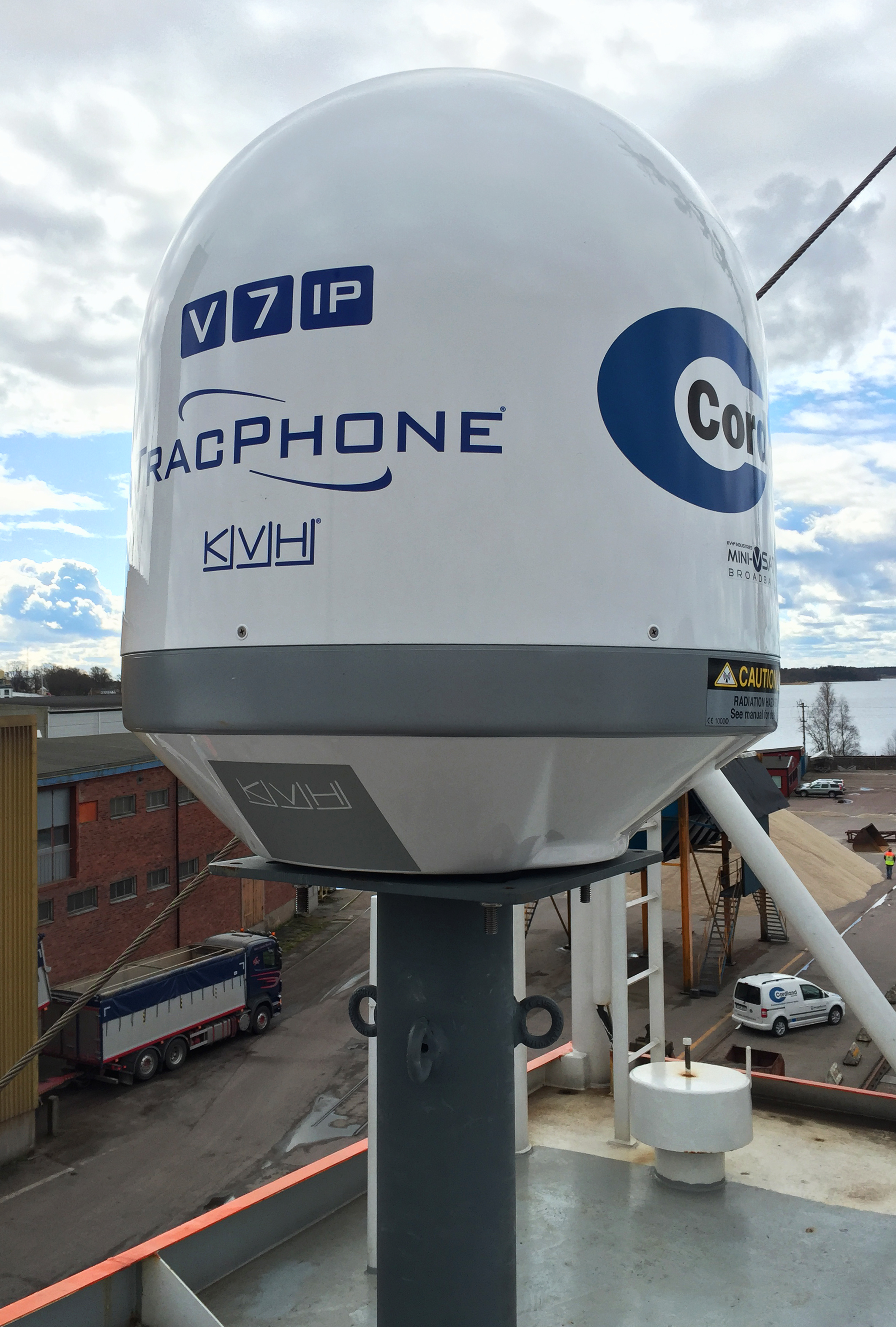 VSAT BREDBAND & TELEFONI