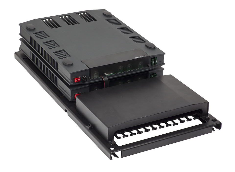 SAILOR 6081 Power Supply Incl. Charger And Tray For Wall Mounting