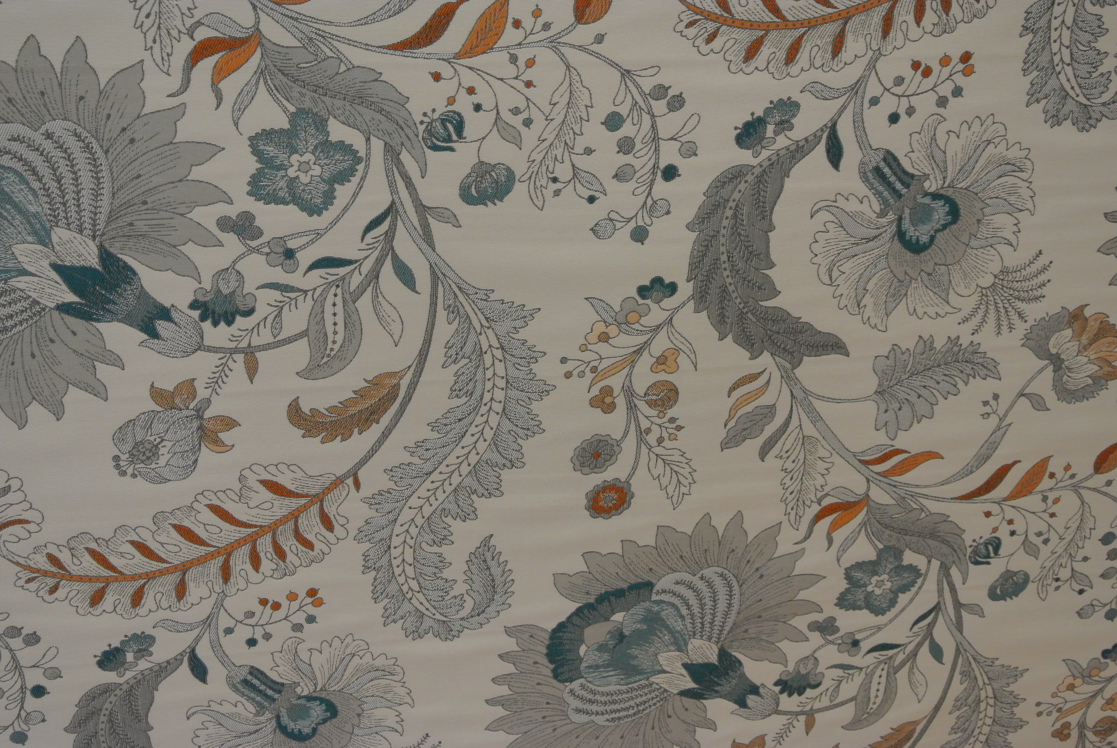Indira beige botten med blommor