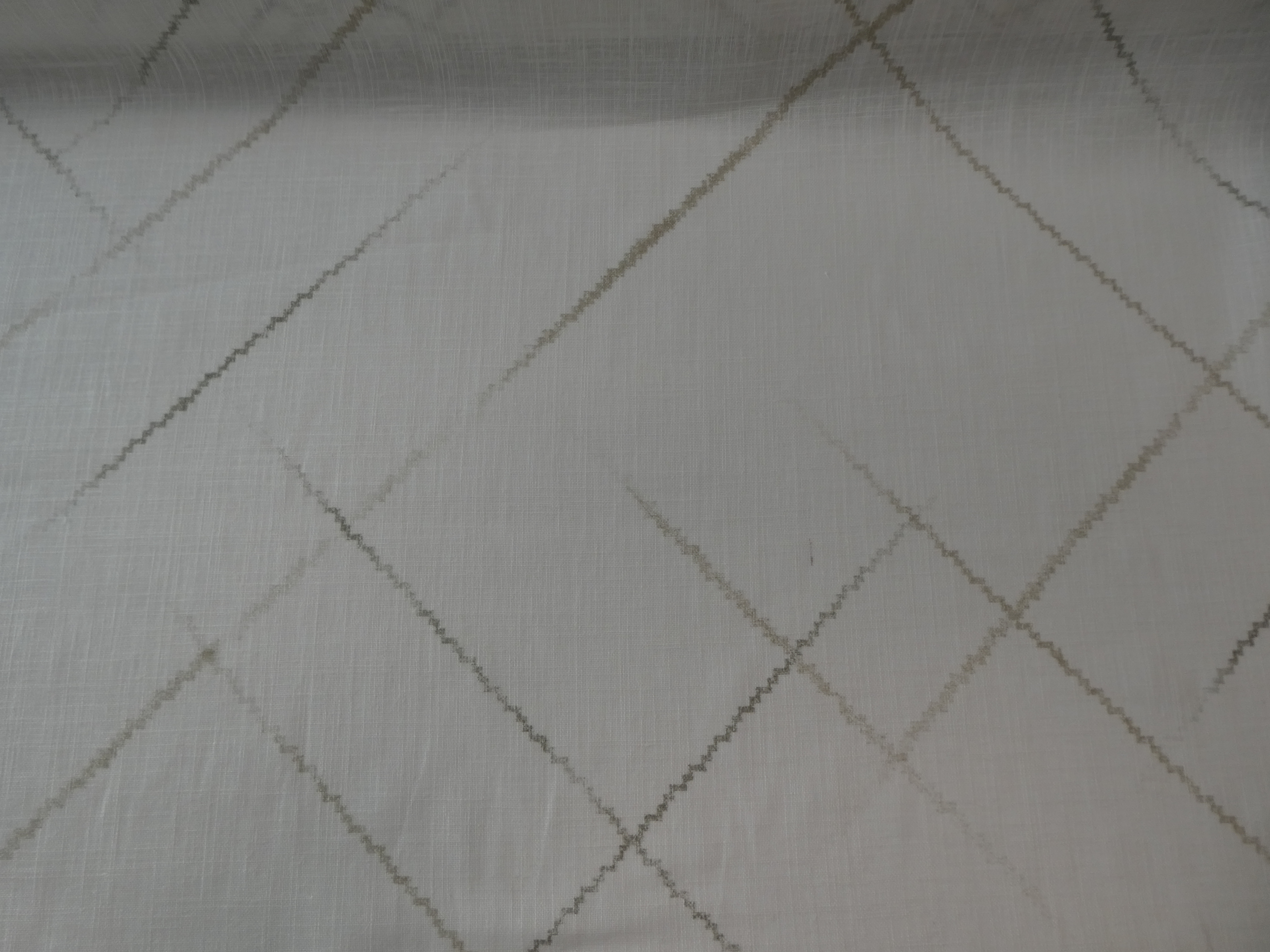 Nash ljus botten med mönster i beige 