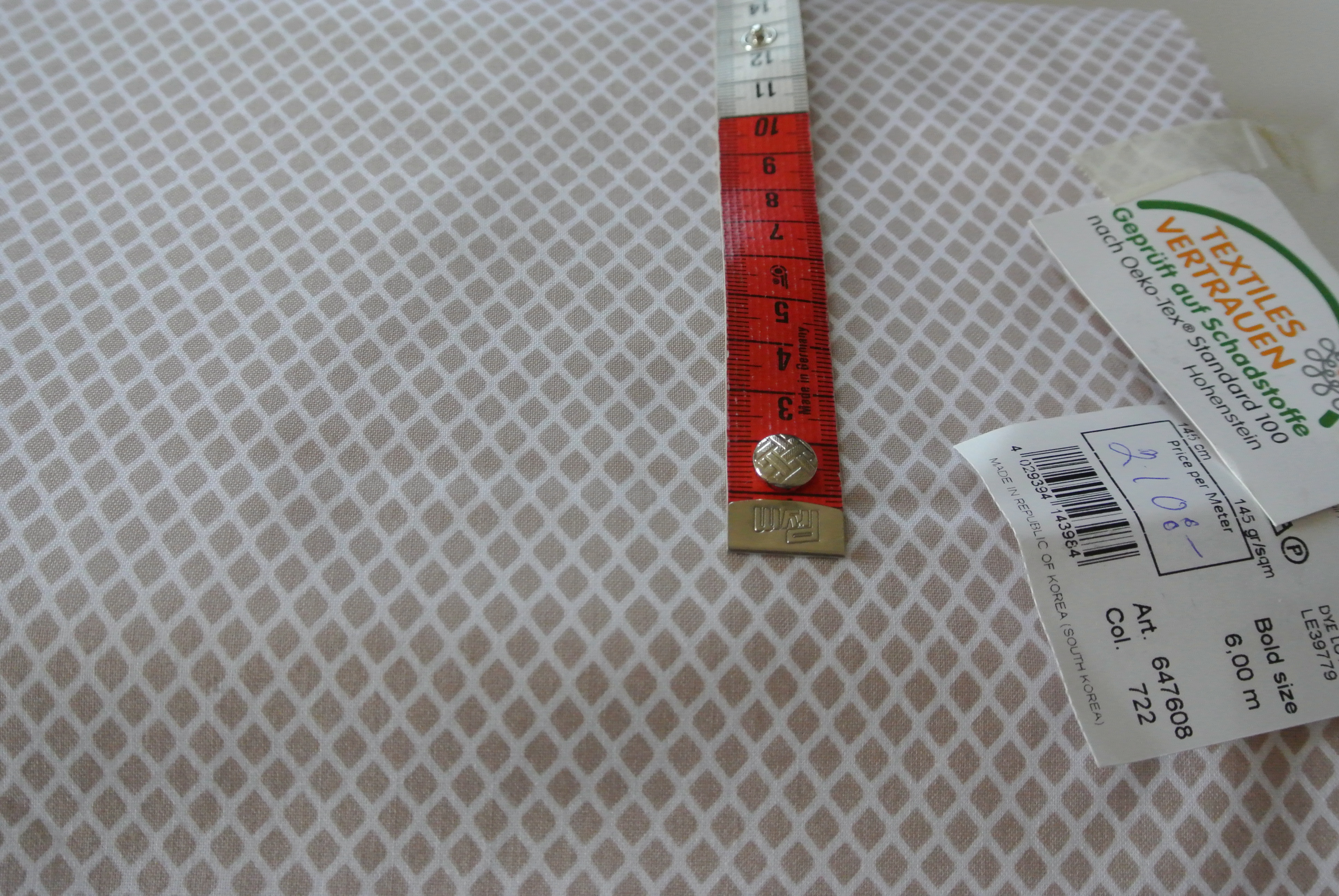 ljus beige botten med romber - 2