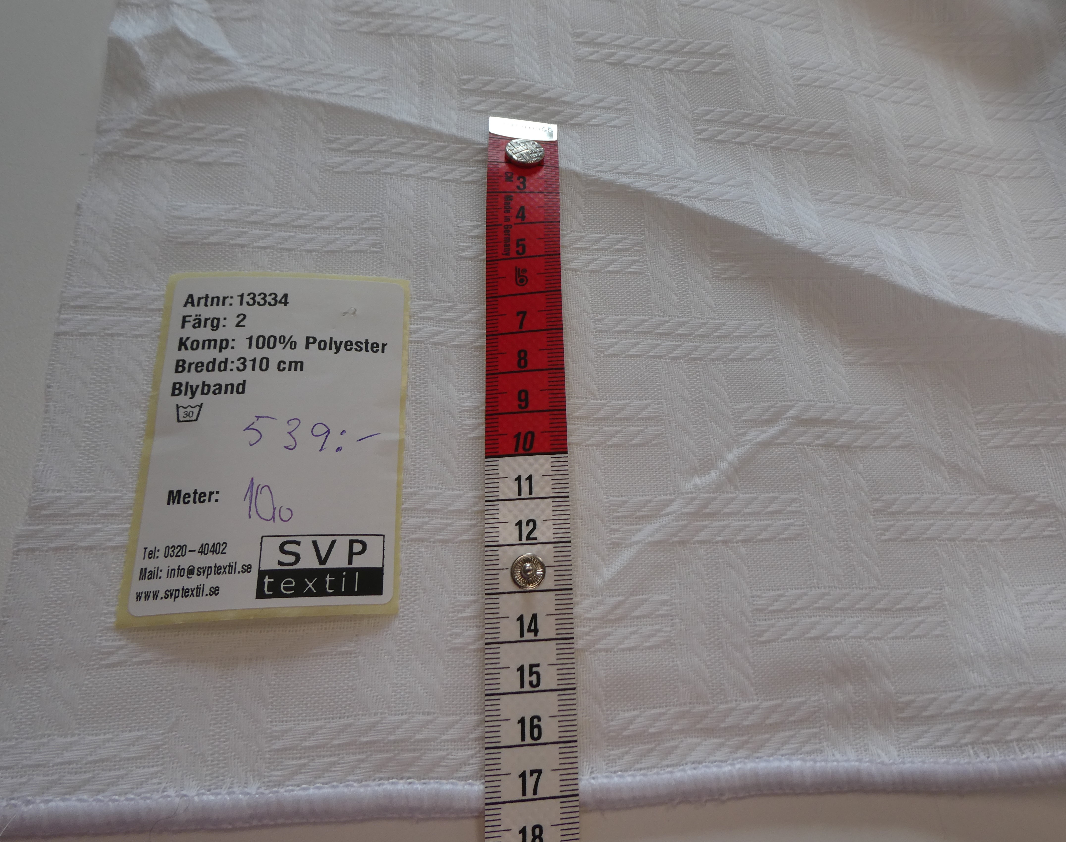 vit strukuvävd  310 cm  med blyband - 2