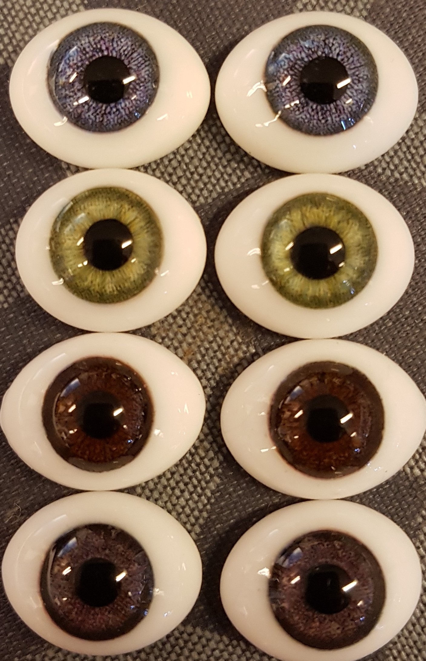 Ögon 16 MM