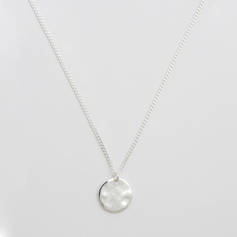 Syster P Hammered halsband