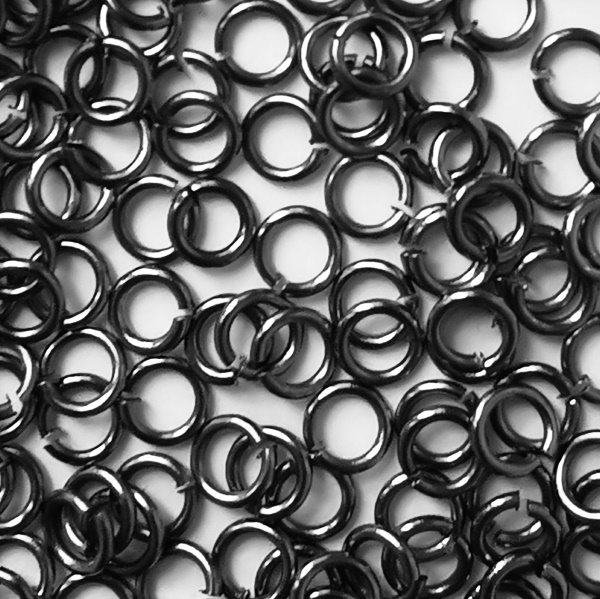 Öppen motring 4 mm svartoxiderad mässing 100-pack - 2