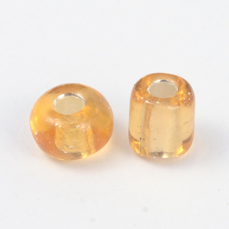 Seedbeads 6/0 guld silverfoil - 2