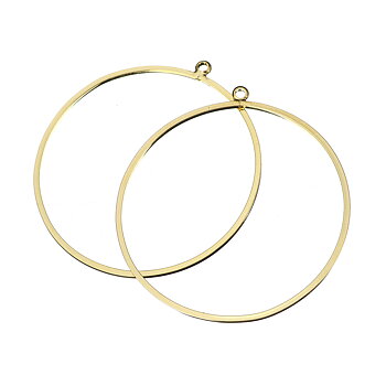 Ringar med ögla gör egna kreolörhängen guld