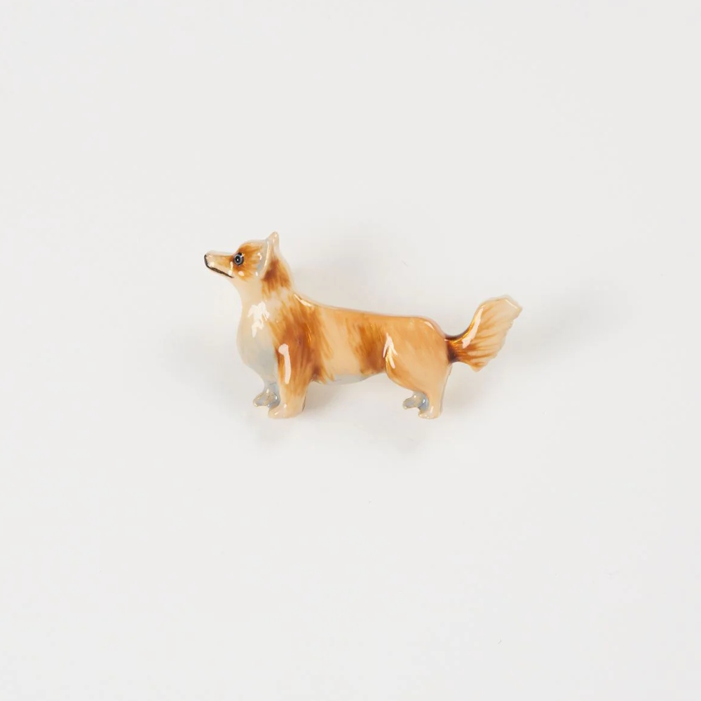Fable Corgi brosch