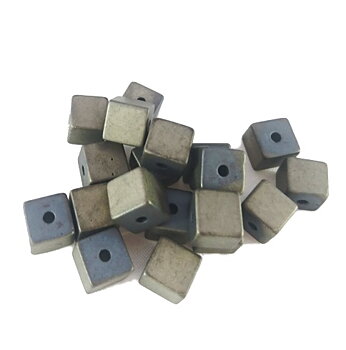 Hematit kub matt silver 8 mm – 20 st