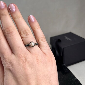 Yvone Christa Braided ring cream