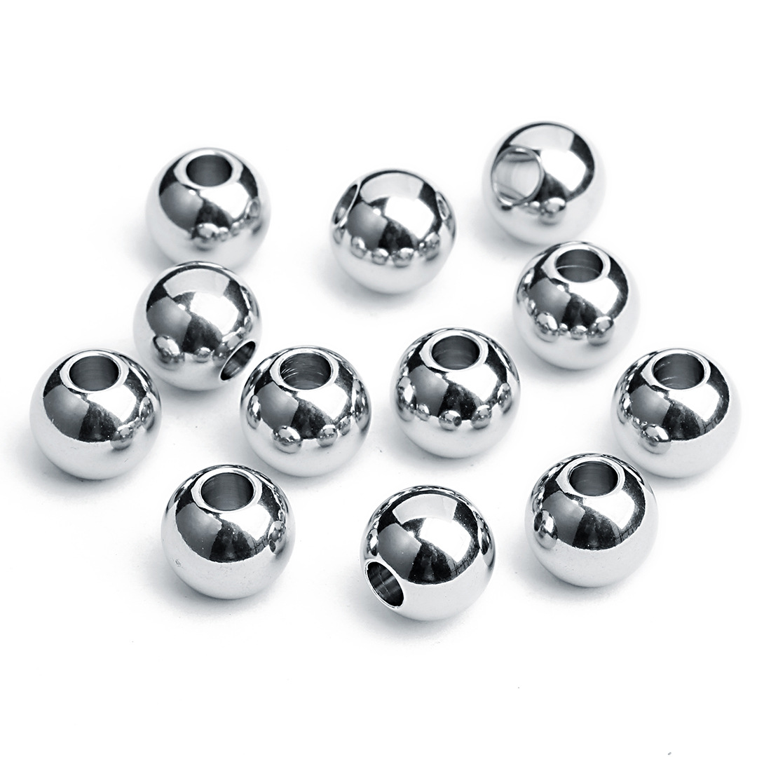 Runda metallpärlor