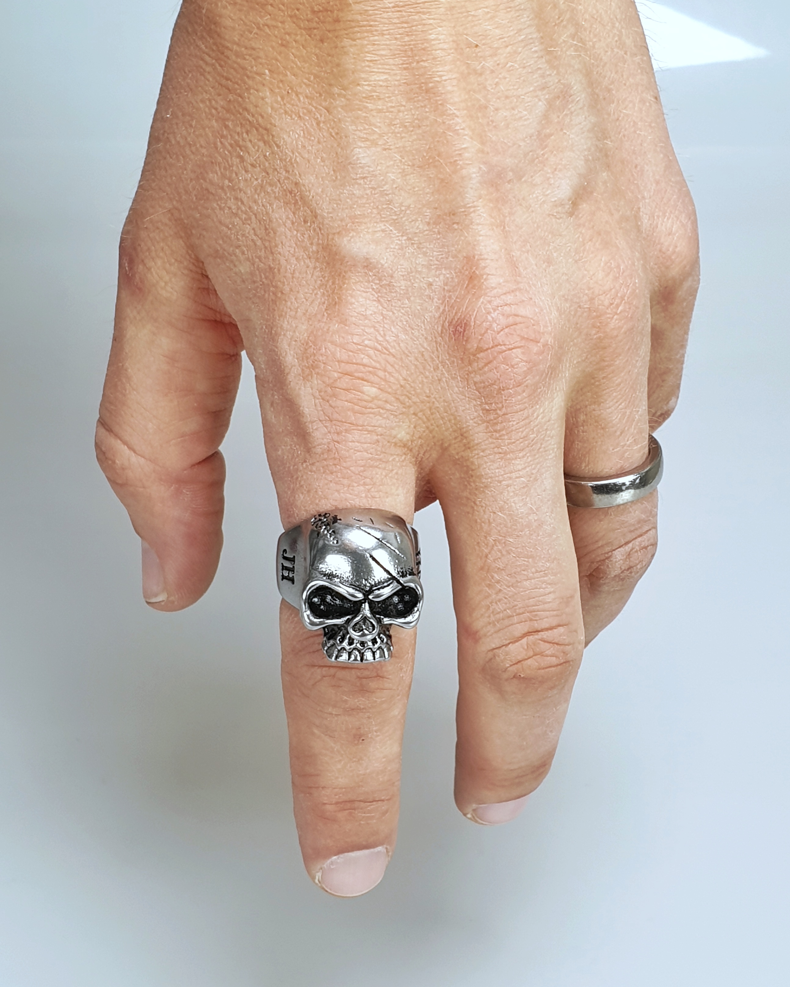Jones Silver Ring - 6