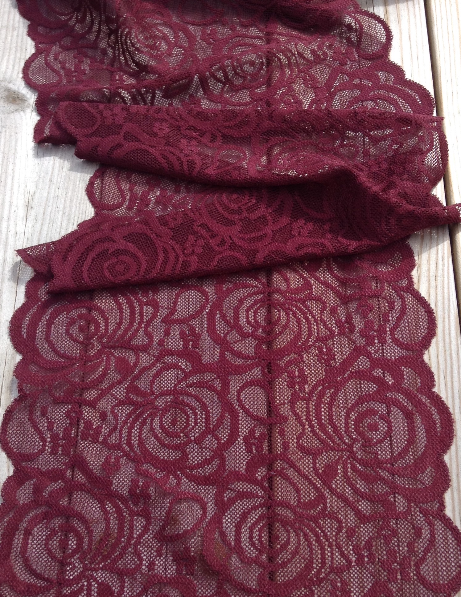 Lace with stretch 22 cm - 11