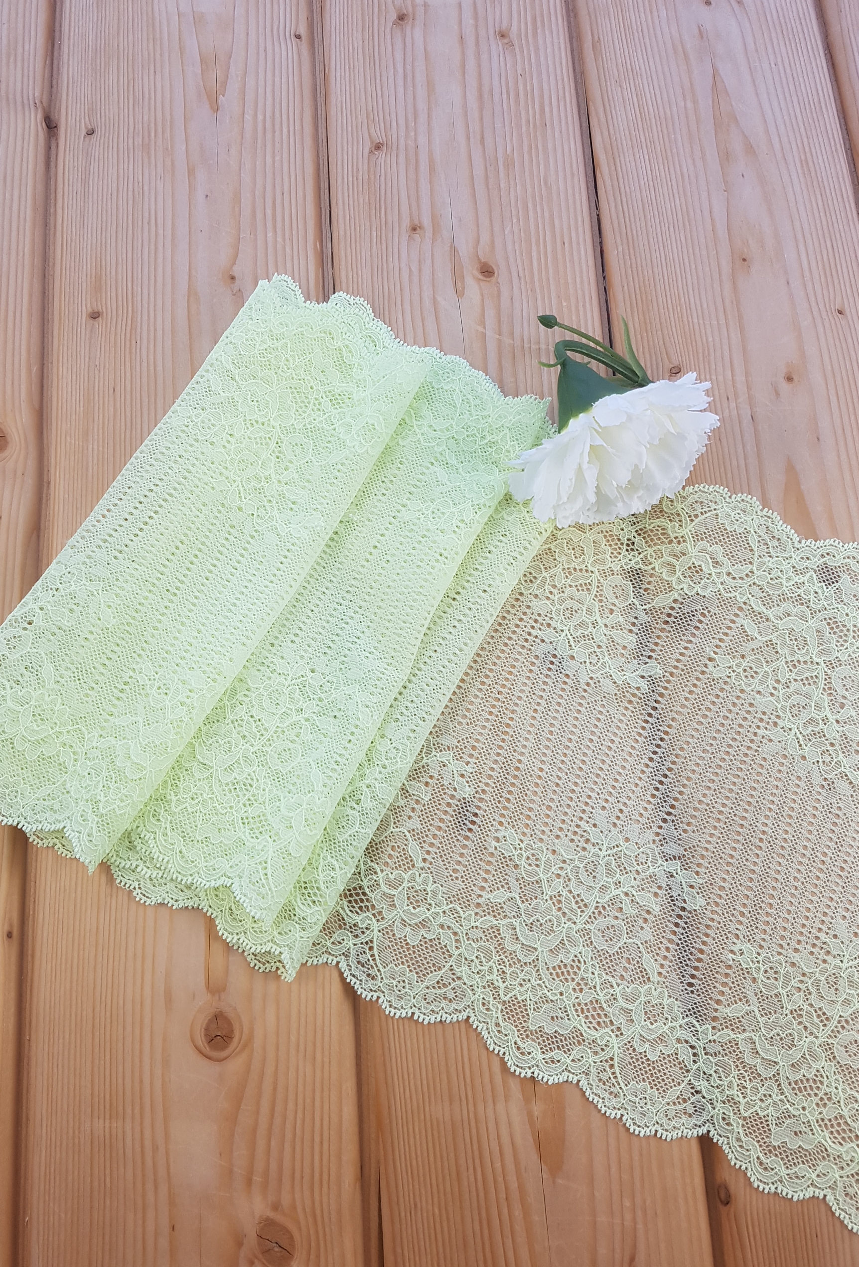 Lace with stretch 22 cm - 7