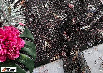 Svart med regnbågsfärgade blommor - fullbredd & stum