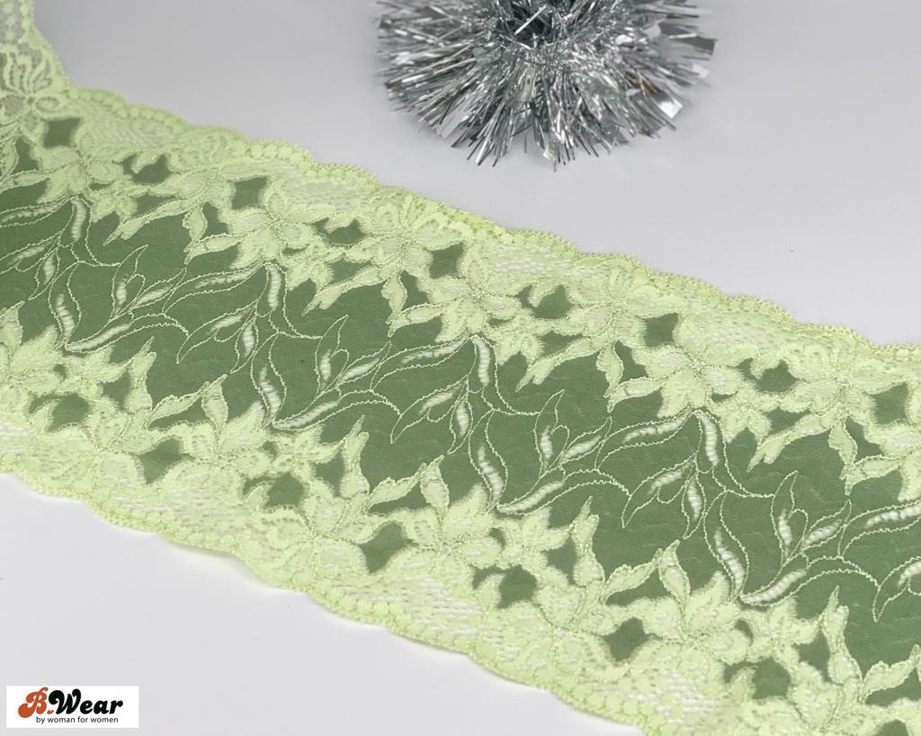 Beautiful green stretch lace - 18 cm